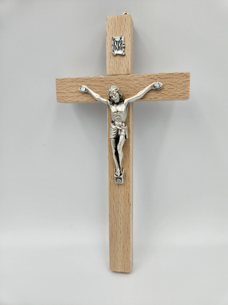 Standing wooden cross 17cm