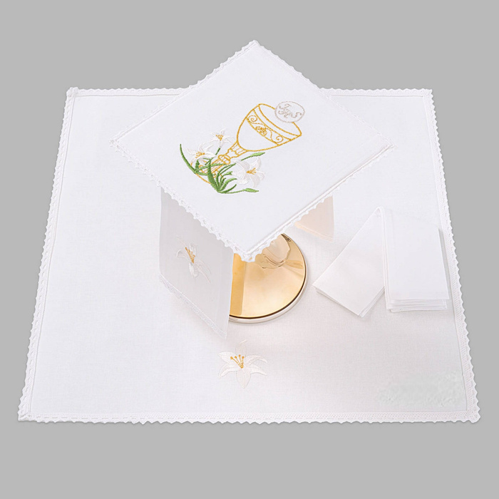Altar chalice linen trimmed with lace silver chalice