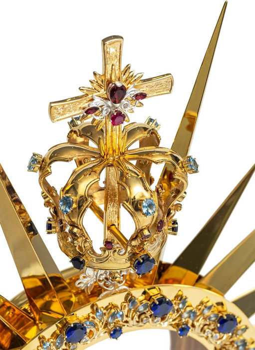 Large monstrance, gilded , decorated with stones with a height of 83 cm