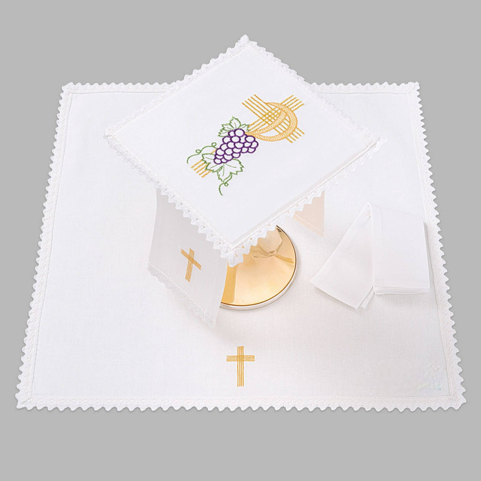 Altar chalice linen trimmed with lace P grape