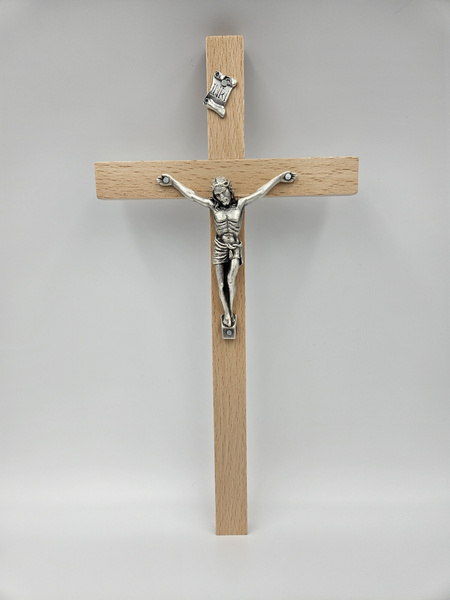 Standing wooden cross 17cm