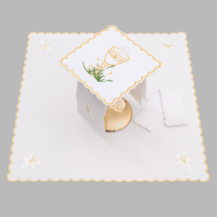 Altar chalice linen richly embroidered