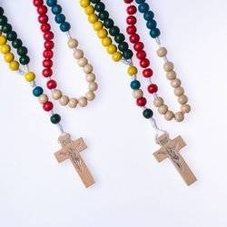 Rosary - wood - 8 mm - missionary Holy Communion