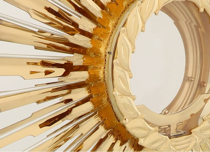 Monstrance large luna brass gilded 80 cm high