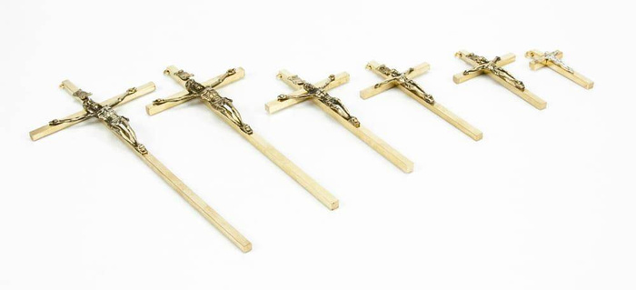 Brass cross 8 cm